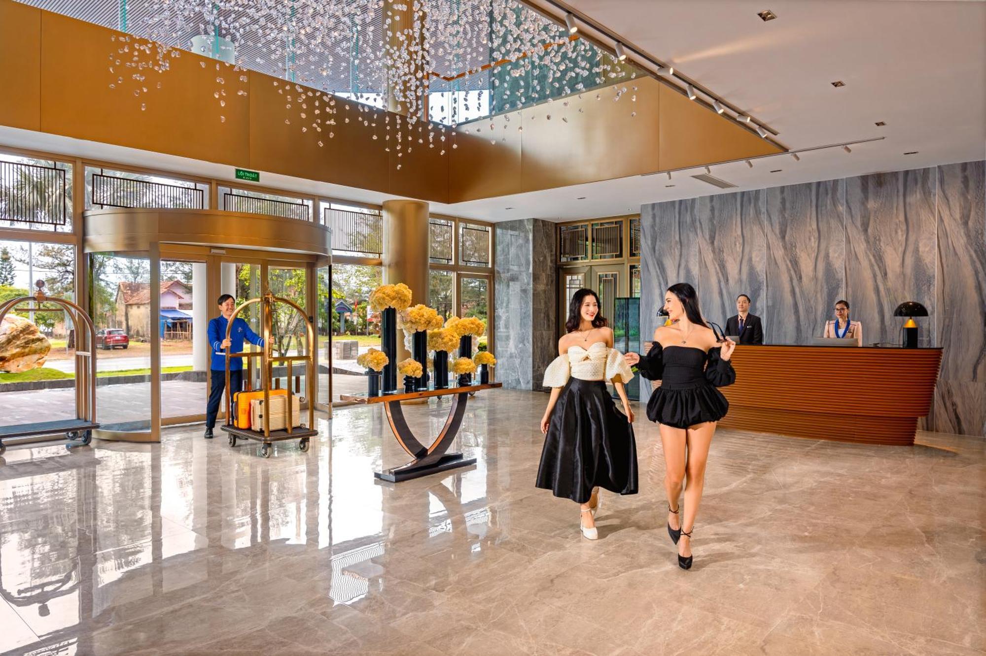 Poseido Hotel Quang Binh دونغ هوي المظهر الخارجي الصورة